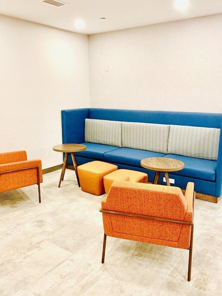 Hampton Inn Potomac Mills Woodbridge Extérieur photo