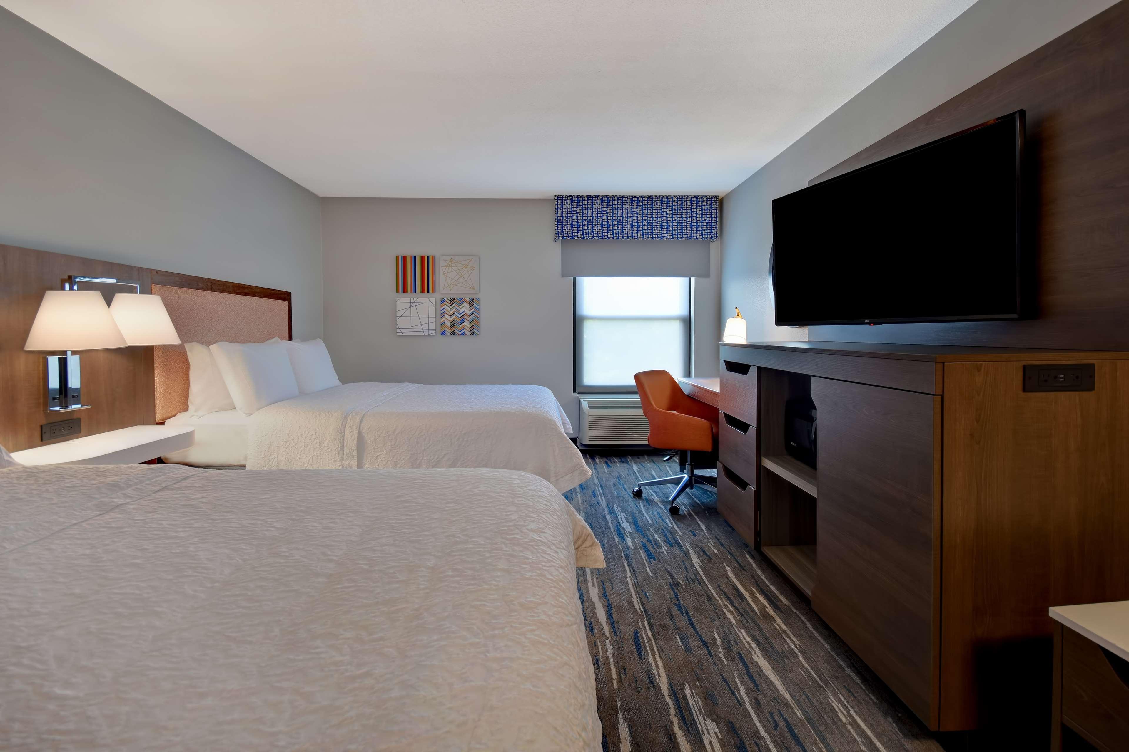 Hampton Inn Potomac Mills Woodbridge Extérieur photo