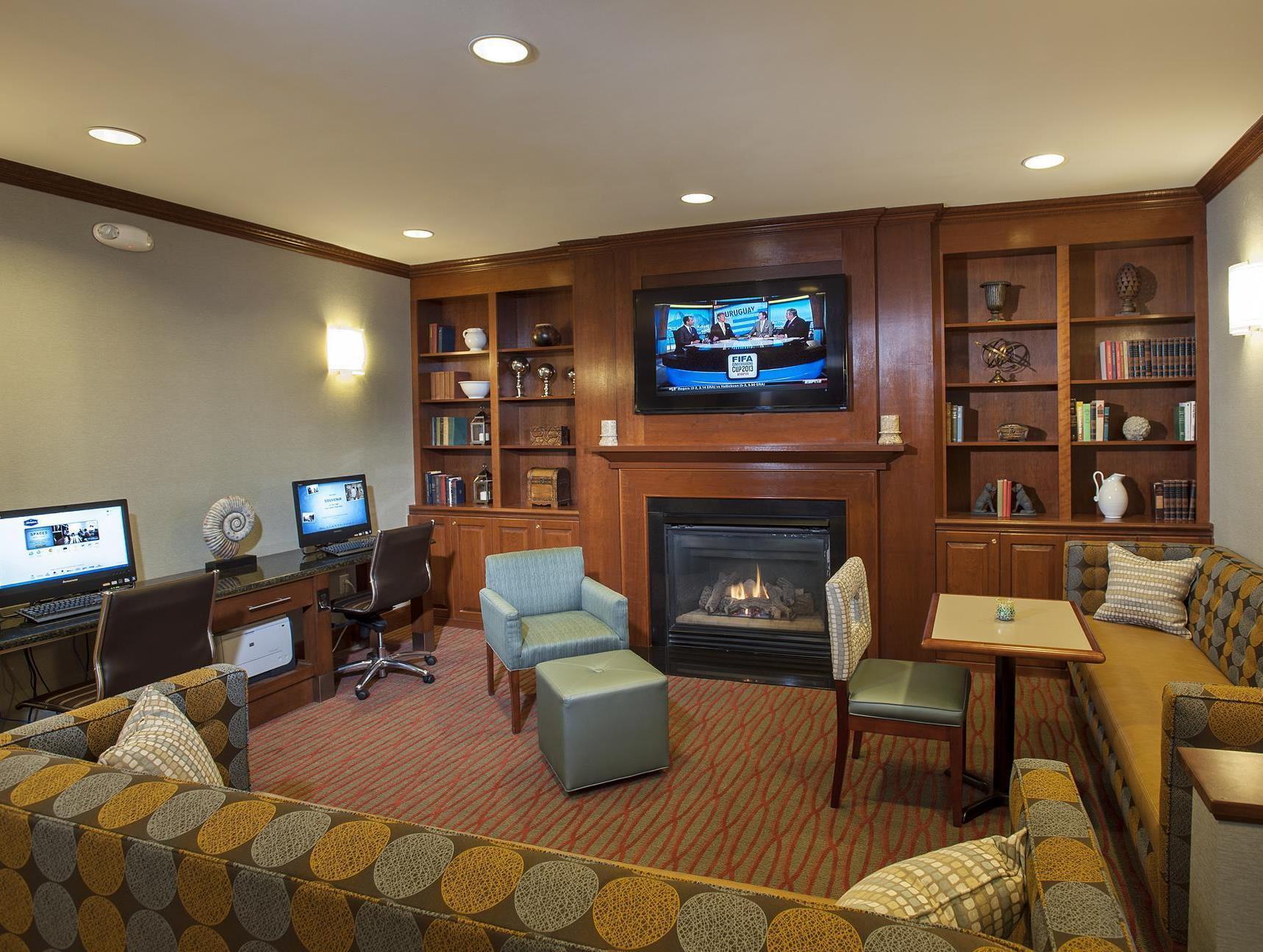Hampton Inn Potomac Mills Woodbridge Extérieur photo