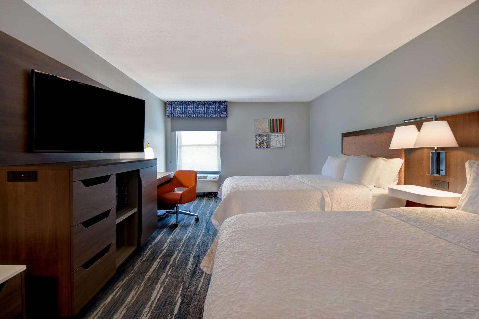 Hampton Inn Potomac Mills Woodbridge Extérieur photo