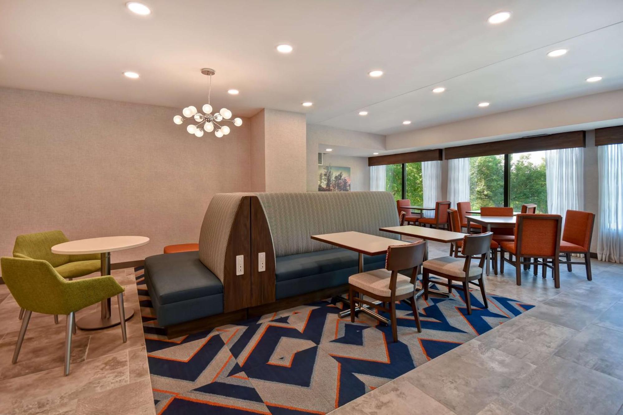 Hampton Inn Potomac Mills Woodbridge Extérieur photo